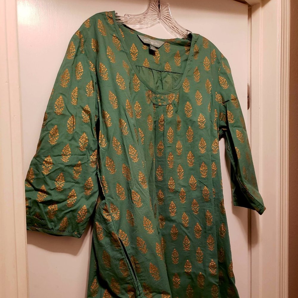 April Cornell XL (14-16) Green Tunic with Gold Pattern 100% Cotton